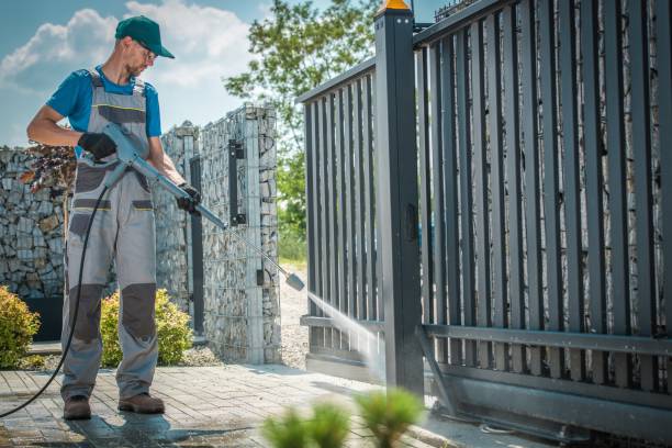 Animal Enclosure Cleaning in Brownsville, PA